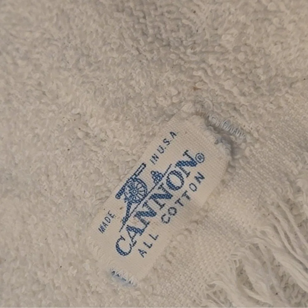 VTG Cannon Nautical Decorator Cotton‎ Towel 33x52 USA Ship Lighthouse Anchor 60s